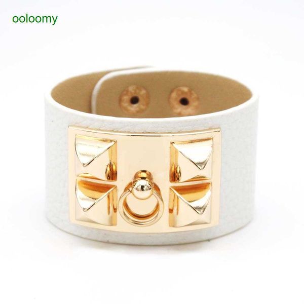 hemres designer bracelet punk style exaggerated large rivet bracelet alloy casual couple lychee pattern pu leather encp, Black
hemres designer bracelet punk style exaggerated large rivet bracelet alloy casual couple lychee pattern pu leather encp, Black