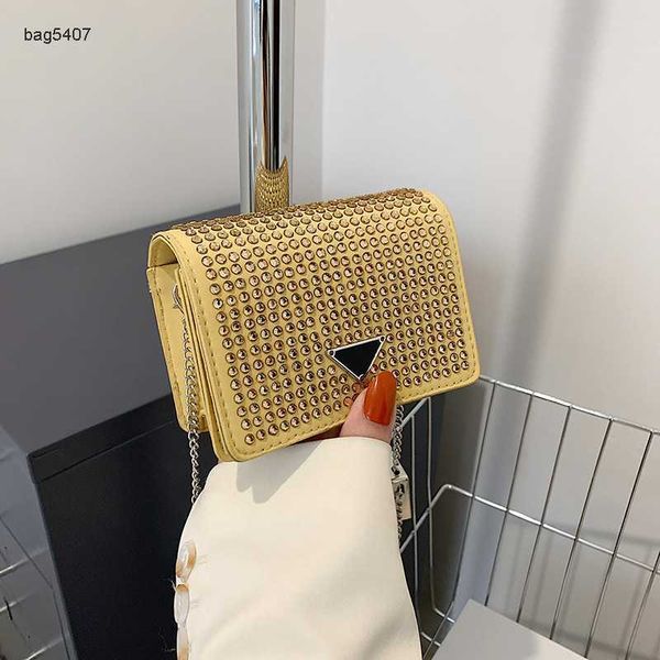 new fashion bag 65% manufacturers direct retail wholesalenetizen mini sparkling ladi chain crossbody mouth red spring/summer
new fashion bag 65% manufacturers direct retail wholesalenetizen mini sparkling ladi chain crossbody mouth red spring/summer