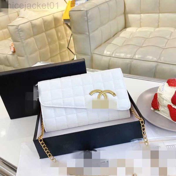 designer channel bag high beauty solid color small square bag fashionable versatile sweet style shoulder crossbody bag women's fashion
designer channel bag high beauty solid color small square bag fashionable versatile sweet style shoulder crossbody bag women's fashion