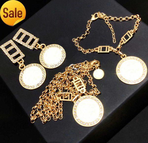 fashion gold necklace bracelet earrings for lady women party wedding lovers gift engagement jewelry for bride with box, Silver
fashion gold necklace bracelet earrings for lady women party wedding lovers gift engagement jewelry for bride with box, Silver