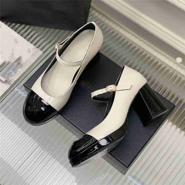 dress shoes fashion channel women leather high heel letter logo party wedding tourism holiday casual flat shoes 05-02, Black
dress shoes fashion channel women leather high heel letter logo party wedding tourism holiday casual flat shoes 05-02, Black