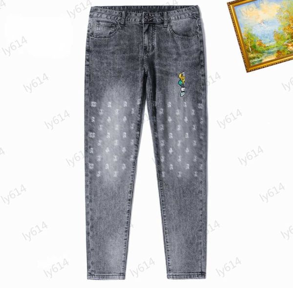 designer jeans gold lettering bear embroidery jacquard decoration simple casual jeans imported denim fabric original hardware accessories cl, Blue
designer jeans gold lettering bear embroidery jacquard decoration simple casual jeans imported denim fabric original hardware accessories cl, Blue