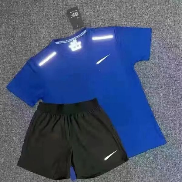 thick trapstar summer quick drying t shirt designer tracksuit sports student training track and field running set basketball sportswear asia, Gray
thick trapstar summer quick drying t shirt designer tracksuit sports student training track and field running set basketball sportswear asia, Gray