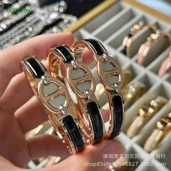 hemrres designer bracelet high version new cnc pig nose bracelet fashion versatile trend multi color enamel dropping glue 5xep, Black
hemrres designer bracelet high version new cnc pig nose bracelet fashion versatile trend multi color enamel dropping glue 5xep, Black