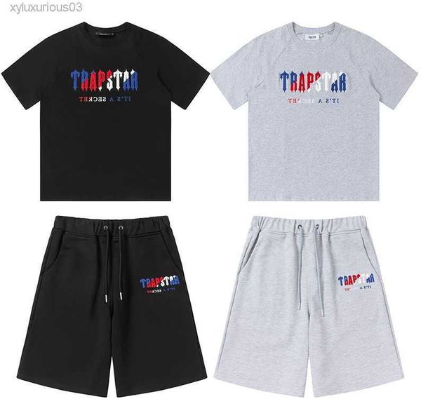 trapstar mens shorts and t shirt set tracksuits designer couples towel embroidery letter men's womens crew neck trap star sweatshirt su, White;black
trapstar mens shorts and t shirt set tracksuits designer couples towel embroidery letter men's womens crew neck trap star sweatshirt su, White;black