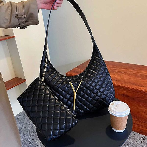 designer one shoulder underarm bag women's tote bag limited edition commuter tote bag luxury elegant letter bag fashion multifunctional
designer one shoulder underarm bag women's tote bag limited edition commuter tote bag luxury elegant letter bag fashion multifunctional