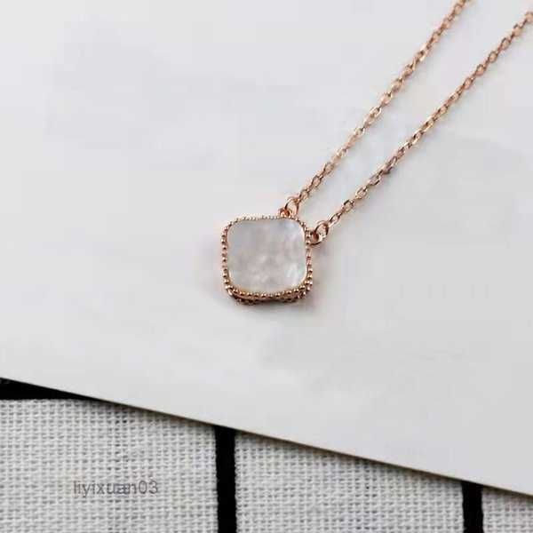 luxury for women elegant 4/four leaf clover locket necklace highly quality choker chains designer jewelry 18k plated gold girls gift 8 wzde, Silver
luxury for women elegant 4/four leaf clover locket necklace highly quality choker chains designer jewelry 18k plated gold girls gift 8 wzde, Silver