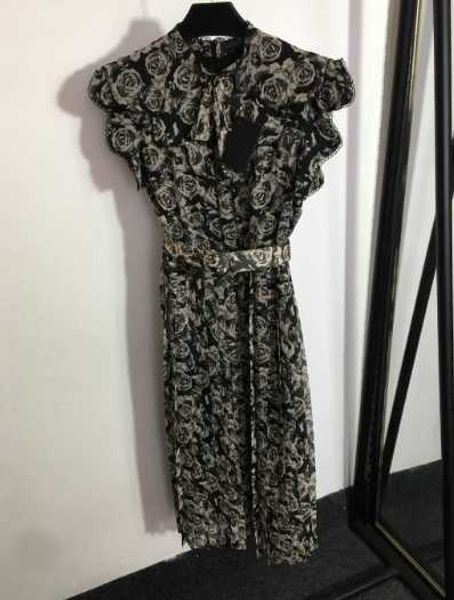 23ss summer dresses womens designer clothing women dress bow collar rose print belt tucked waist lotus leaf short-sleeved dress womens cloth, Black;gray
23ss summer dresses womens designer clothing women dress bow collar rose print belt tucked waist lotus leaf short-sleeved dress womens cloth, Black;gray