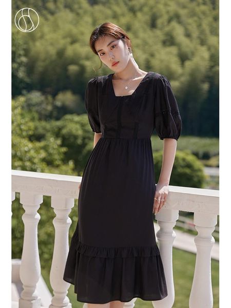 dresses dushu french lace neck dress women summer thin lace stitching lace half sleeve elegant temperament vintage female midi dress, Black;gray
dresses dushu french lace neck dress women summer thin lace stitching lace half sleeve elegant temperament vintage female midi dress, Black;gray