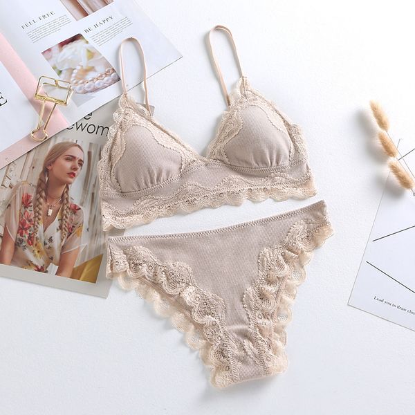 bras sets striped cotton bralette set with lace underwear with inserts wireless triangle bra soft cup girls bra sets women lingerie 230426, Red;black
bras sets striped cotton bralette set with lace underwear with inserts wireless triangle bra soft cup girls bra sets women lingerie 230426, Red;black