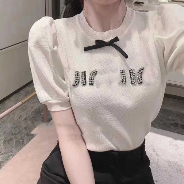 23ss womens knits womens designer clothing handmade rhinestone bubble sleeve bow decorative knitted short sleeve womens clothes, White
23ss womens knits womens designer clothing handmade rhinestone bubble sleeve bow decorative knitted short sleeve womens clothes, White