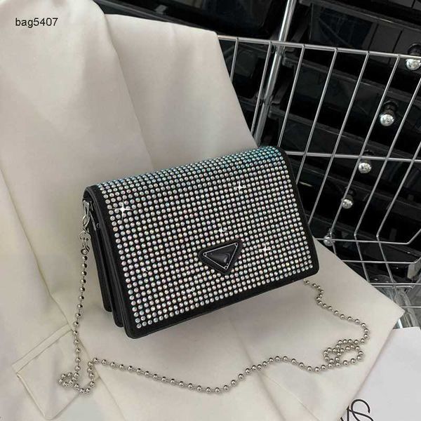 new fashion bag 65% manufacturers direct retail wholesale2022 flash small square net red fire chain single shoulder oblique cross women
new fashion bag 65% manufacturers direct retail wholesale2022 flash small square net red fire chain single shoulder oblique cross women