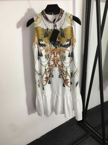23ss womens designer clothing summer dresses women dress crow print lotus leaf swing nail bead nail drill stand-up collar vest dress womens, Black;gray
23ss womens designer clothing summer dresses women dress crow print lotus leaf swing nail bead nail drill stand-up collar vest dress womens, Black;gray