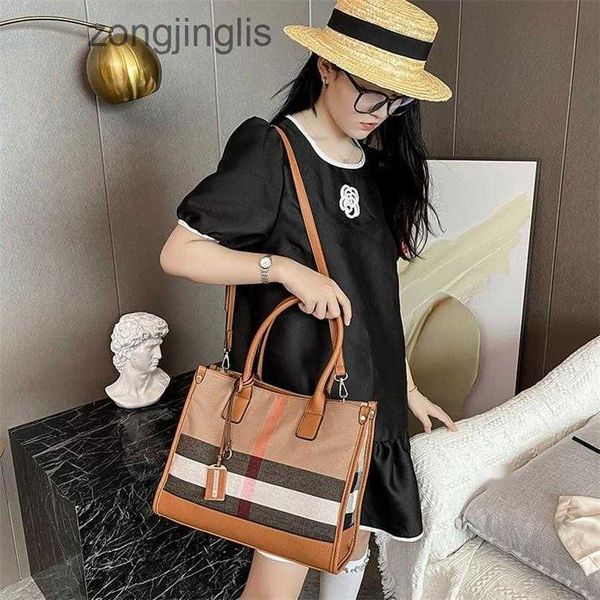 new fashion hands outlet tote burbrerys bags women handbags classic lattice 2023 womens large capacity commuter fashionable versatile hand s
new fashion hands outlet tote burbrerys bags women handbags classic lattice 2023 womens large capacity commuter fashionable versatile hand s
