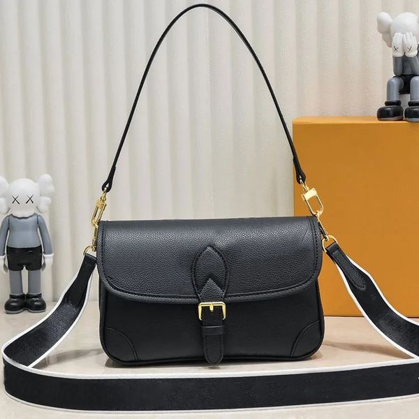 fashion crossbody bag diane messenger shoulder bags genuine leather two shoulder straps old flower letters women flap new handbags purse mag
fashion crossbody bag diane messenger shoulder bags genuine leather two shoulder straps old flower letters women flap new handbags purse mag