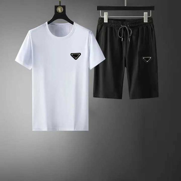 23 men's tracksuits t shirt sets luxury designers mens womens tshirts tracksuit jogger sportswear summer sweatershirts sweatpants stree, Gray
23 men's tracksuits t shirt sets luxury designers mens womens tshirts tracksuit jogger sportswear summer sweatershirts sweatpants stree, Gray