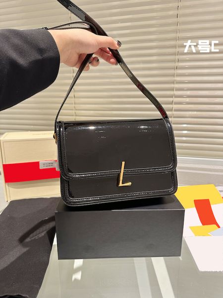 designer bag shoulder bag crossbody bag high-quality leather bag underarm bag women's brand shoulder bag leather one shoulder messenger
designer bag shoulder bag crossbody bag high-quality leather bag underarm bag women's brand shoulder bag leather one shoulder messenger