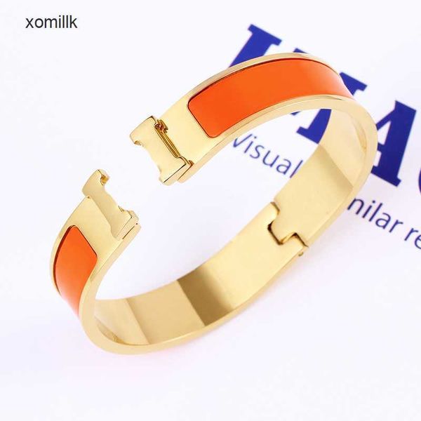 designer h letter bangle luxury brand enamel bracelets men and women fashion everyday accessories party wedding valentine's day gifts x, Black
designer h letter bangle luxury brand enamel bracelets men and women fashion everyday accessories party wedding valentine's day gifts x, Black