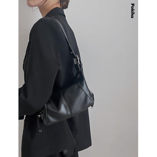 evening bags solid color shoulder vintage fashion crossbody for women 2023 luxury designer leather handbag casuals underarm 230426
evening bags solid color shoulder vintage fashion crossbody for women 2023 luxury designer leather handbag casuals underarm 230426