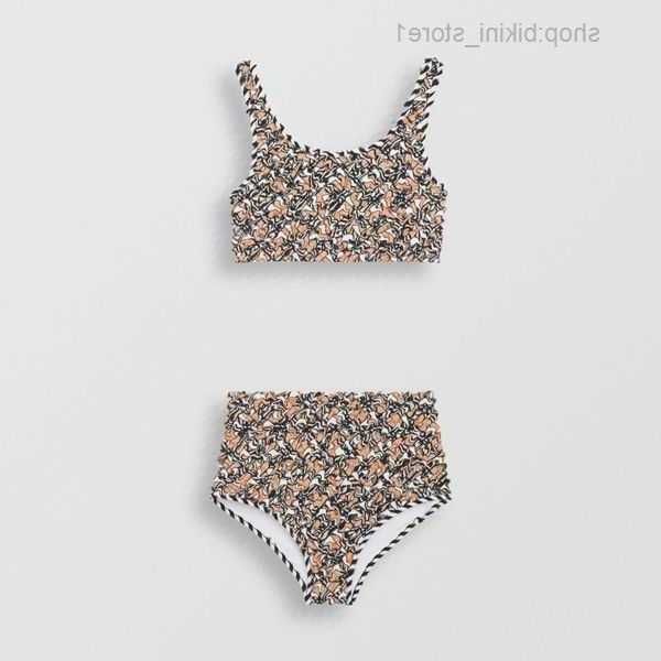designer swimwear bikini r bikini 2023 new womens bikinis set bur clear strap shape swimsuits designers ladies bathing suit fashion be, White;black
designer swimwear bikini r bikini 2023 new womens bikinis set bur clear strap shape swimsuits designers ladies bathing suit fashion be, White;black