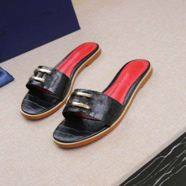 designer fashion slippers female summer flat luxury outside leather sandals crocodile skin of the beach tourism word slipper ladies beach sa, Black
designer fashion slippers female summer flat luxury outside leather sandals crocodile skin of the beach tourism word slipper ladies beach sa, Black