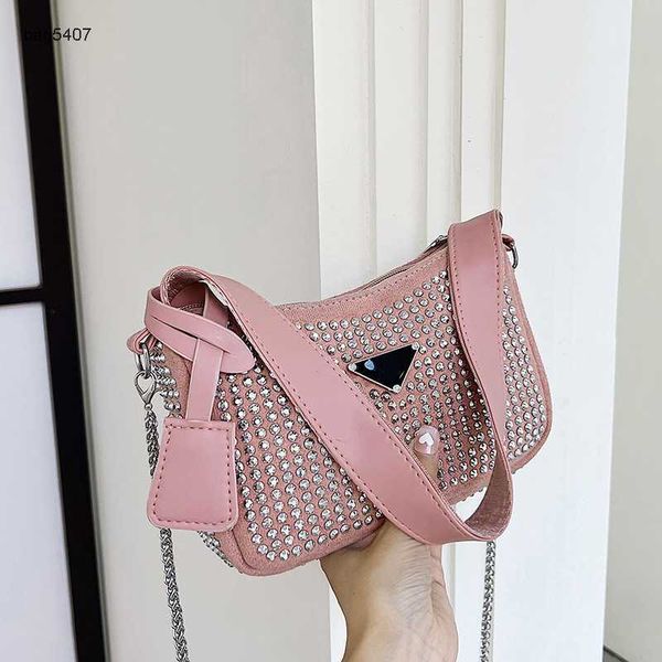 new fashion bag 65% manufacturers direct retail wholesaleadvanced for women age reducing handbag version shoulder
new fashion bag 65% manufacturers direct retail wholesaleadvanced for women age reducing handbag version shoulder