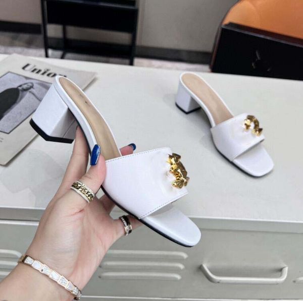 women sandals summer sandal flat comfort mules padded front strap slippers fashionable easy to wear style women slides shoes, Black
women sandals summer sandal flat comfort mules padded front strap slippers fashionable easy to wear style women slides shoes, Black