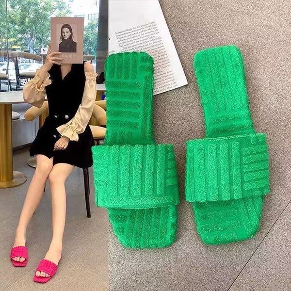 large size slippers 35-42 fashion candy color plush slippers indoor fashion comfortable casual cute personality sandals, Black
large size slippers 35-42 fashion candy color plush slippers indoor fashion comfortable casual cute personality sandals, Black
