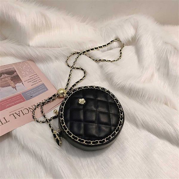 fragrant new western style one small shoulder chaozhou lingge chain bag 50% purses for less
fragrant new western style one small shoulder chaozhou lingge chain bag 50% purses for less