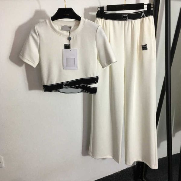 23ss womens designer clothing womens tracksuits alphabet webbing closed waist short sleeve t-shirt elastic waist wide leg trousers set women, White
23ss womens designer clothing womens tracksuits alphabet webbing closed waist short sleeve t-shirt elastic waist wide leg trousers set women, White