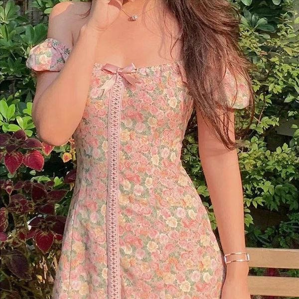 dresses summer floral mini dress women elegant korean sweet cute designer dress female casual high street bandage beach dress 2021, Black;gray
dresses summer floral mini dress women elegant korean sweet cute designer dress female casual high street bandage beach dress 2021, Black;gray