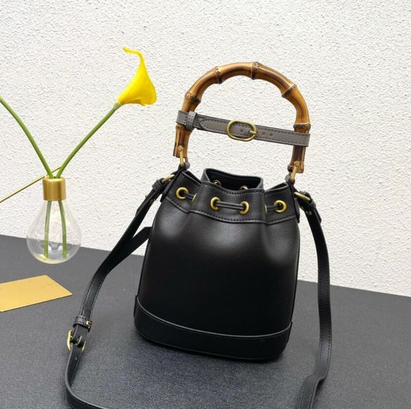 designer tote bags bamboo handle handbags women fashion drawstring bucket genuine leather crossbody bag shoulder bags wallet straps purse me
designer tote bags bamboo handle handbags women fashion drawstring bucket genuine leather crossbody bag shoulder bags wallet straps purse me