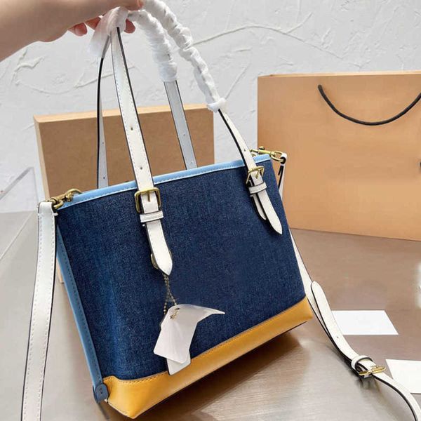 totes vintage tote bags women handbag shoulder bags solid color leather designer crossbody female luxury shopping bags 220309/0920
totes vintage tote bags women handbag shoulder bags solid color leather designer crossbody female luxury shopping bags 220309/0920