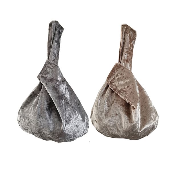 evening bag vintage velvet japanese knot carrying phone key coin single cute shopping for lady 230426
evening bag vintage velvet japanese knot carrying phone key coin single cute shopping for lady 230426