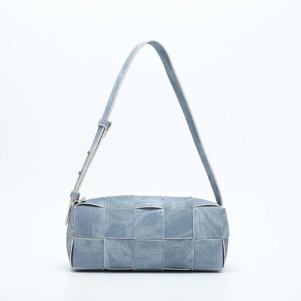 shoulder bags 2023 new online red woven pillow versatile handheld one underarm crossbody 230426
shoulder bags 2023 new online red woven pillow versatile handheld one underarm crossbody 230426