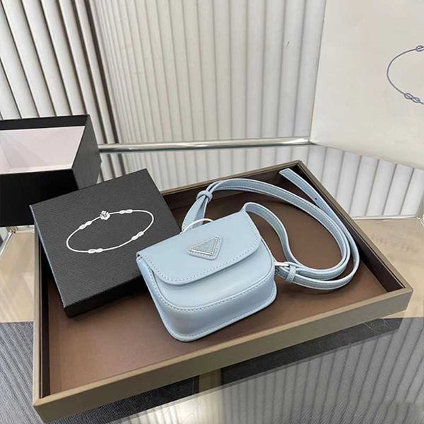 summer new simple casualism mini crossbody bag light and easy to carry wallet fashion in the increased sense of beauty 230424
summer new simple casualism mini crossbody bag light and easy to carry wallet fashion in the increased sense of beauty 230424