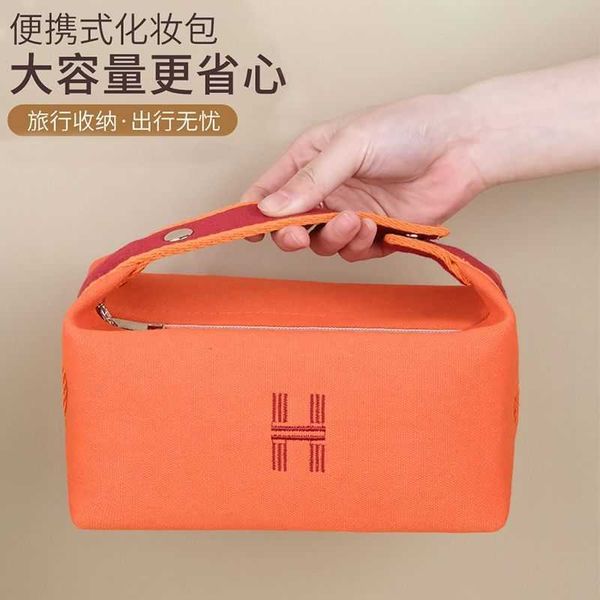 luxury makeup bags designer heme totes handbag portable canvas makeup bag portable travel new washing bag small storage bag large capacity s
luxury makeup bags designer heme totes handbag portable canvas makeup bag portable travel new washing bag small storage bag large capacity s