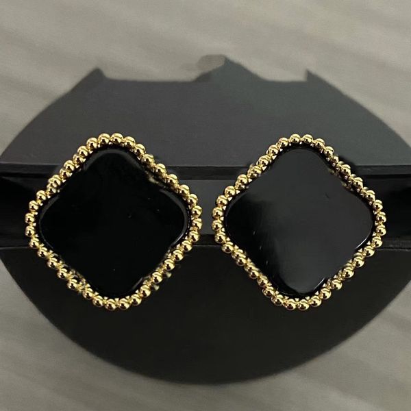 designer earrings van clover stud flowers earing trends woman fashion ear jewelry women cjeweler four leaf orecchini 45453, Golden;silver
designer earrings van clover stud flowers earing trends woman fashion ear jewelry women cjeweler four leaf orecchini 45453, Golden;silver