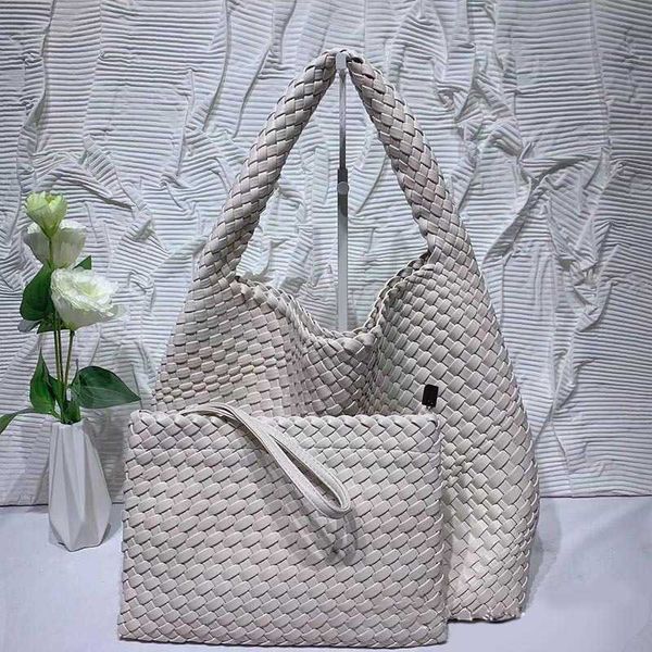 shoulder bags 2023 new mother and child woven vegetable basket high grade sense tote casual large capacity fashion women s 230426
shoulder bags 2023 new mother and child woven vegetable basket high grade sense tote casual large capacity fashion women s 230426