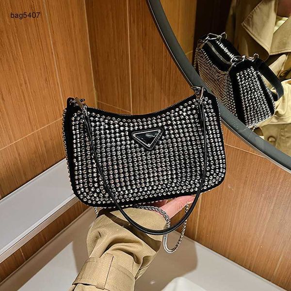 new fashion bag 65% manufacturers direct retail wholesalebaobao women's spring simple and underarm trend one shoulder crossbody women
new fashion bag 65% manufacturers direct retail wholesalebaobao women's spring simple and underarm trend one shoulder crossbody women