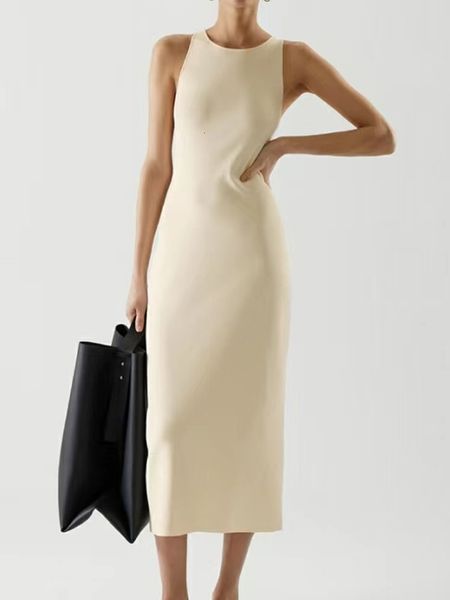casual dresses slim knitted long dress women minimalist elegant office ladies sleeveless oneck casual tank dress summer bodycon dresses n578, Black;gray
casual dresses slim knitted long dress women minimalist elegant office ladies sleeveless oneck casual tank dress summer bodycon dresses n578, Black;gray