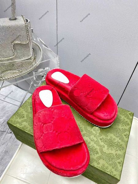 new slide designer women's g sandals men's slippers flip flops luxury flat bottoms thick bottoms embroidery printing jelly rubber, Black
new slide designer women's g sandals men's slippers flip flops luxury flat bottoms thick bottoms embroidery printing jelly rubber, Black