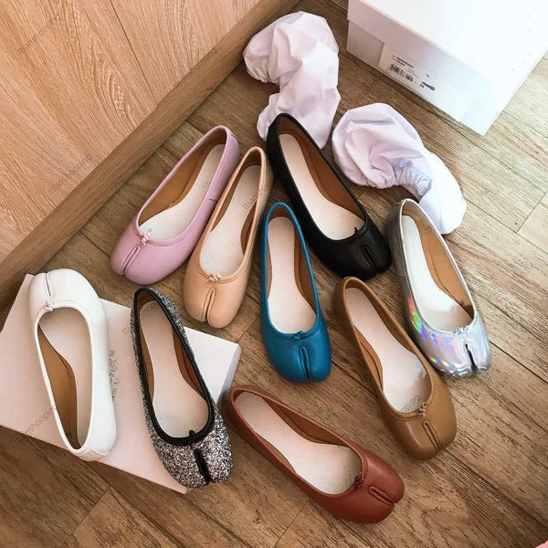 2022 designer luxury horseshoe flat dress shoes ladies soft soles women four seasons women's ankle boot dimensions size 35-41, Black
2022 designer luxury horseshoe flat dress shoes ladies soft soles women four seasons women's ankle boot dimensions size 35-41, Black