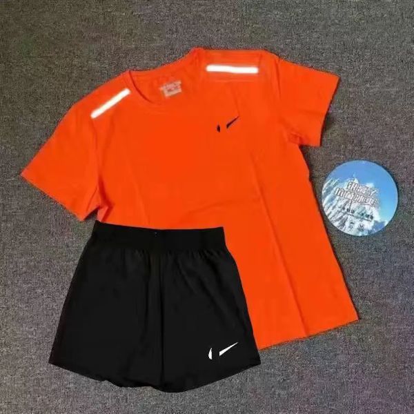 thick trapstar summer quick drying t shirt designer tracksuit sports student training track and field running set basketball sportswear asia, Gray
thick trapstar summer quick drying t shirt designer tracksuit sports student training track and field running set basketball sportswear asia, Gray
