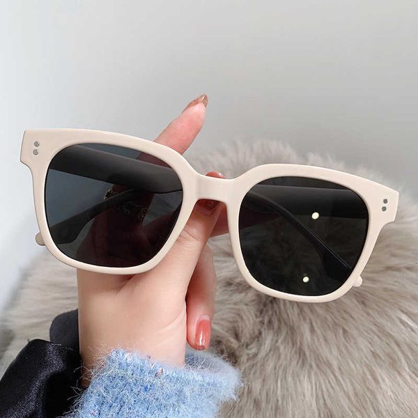 Fashion Gentle monster cool sunglasses GM designer 2022 new net red same Sunglasses Women's men's Korean fashion box driver's driving sun shading glasses
Fashion Gentle monster cool sunglasses GM designer 2022 new net red same Sunglasses Women's men's Korean fashion box driver's driving sun shading glasses