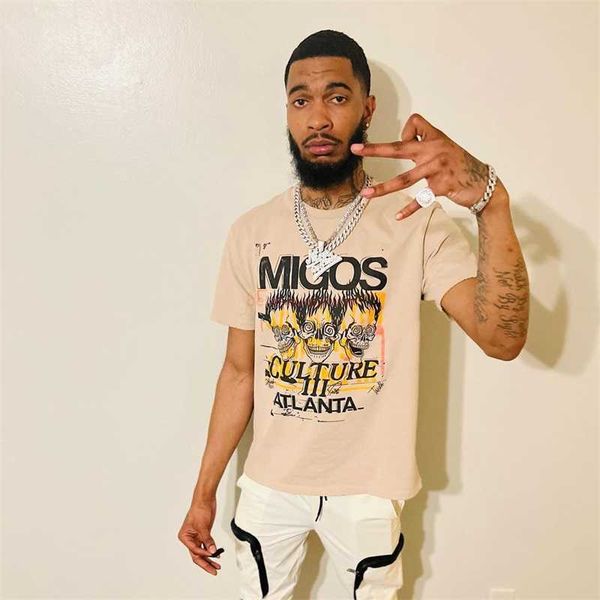 t-shirts fashion designer clothing tees tshirt migos joint limited bronzing print t-shirt streetwear sportswear comfort, White;black
t-shirts fashion designer clothing tees tshirt migos joint limited bronzing print t-shirt streetwear sportswear comfort, White;black