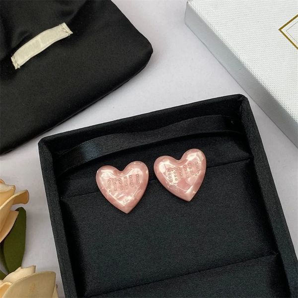 fashion designer heart stud earring 18k for women piercing jewelry gifts woman accessories designer jewelry heart-shaped earrings dhl free, Golden;silver
fashion designer heart stud earring 18k for women piercing jewelry gifts woman accessories designer jewelry heart-shaped earrings dhl free, Golden;silver