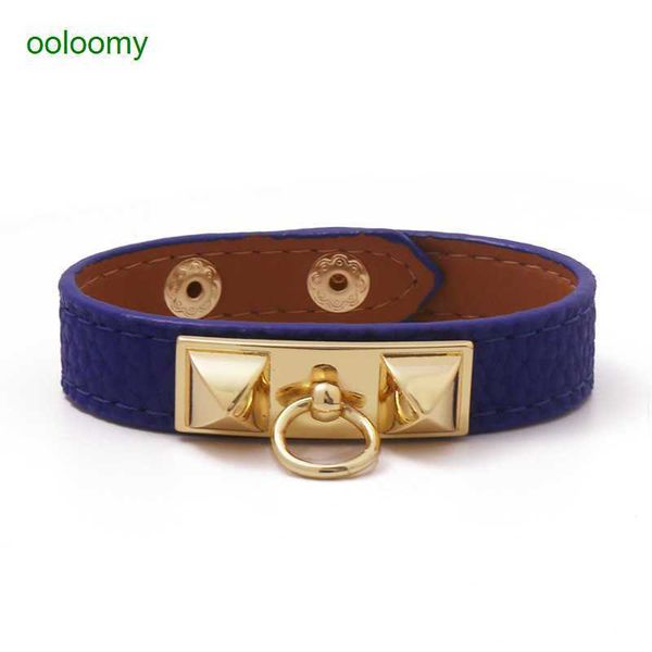 hemres designer bracelet leather bracelet single loop pu leather personalized punk square bead rivet fashion couple y3sq, Black
hemres designer bracelet leather bracelet single loop pu leather personalized punk square bead rivet fashion couple y3sq, Black
