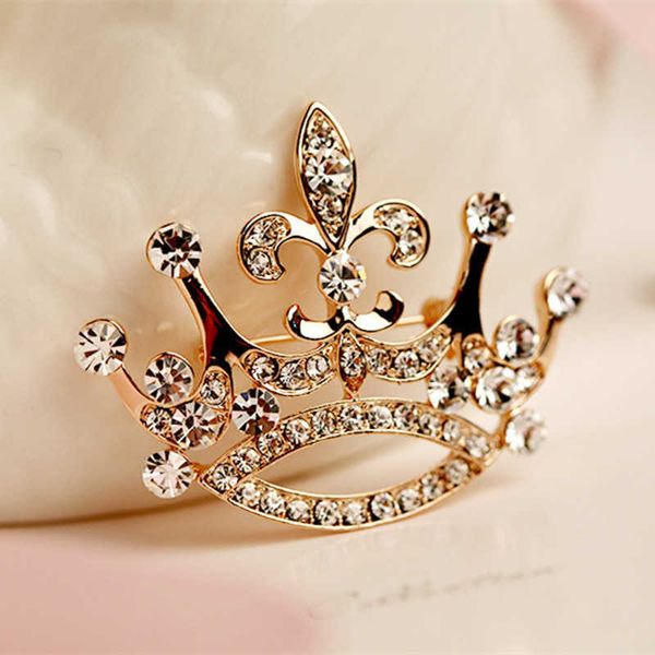 pins brooches fashion charm crystal crown brooch retro big royal brooch rhinestones brooch woman jewelry wedding corsage handmade w0426, Gray
pins brooches fashion charm crystal crown brooch retro big royal brooch rhinestones brooch woman jewelry wedding corsage handmade w0426, Gray