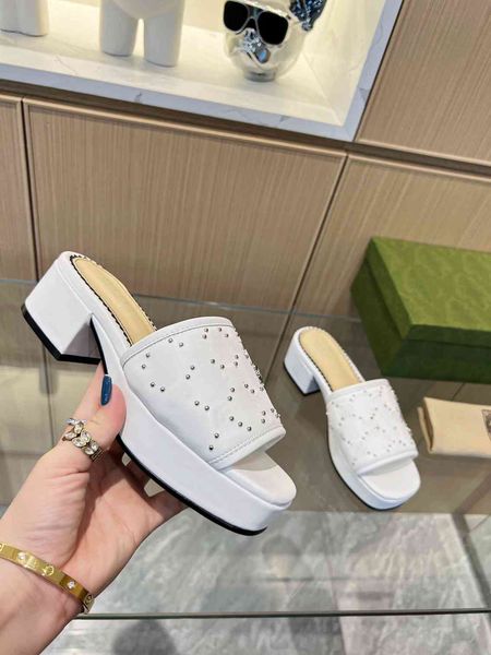 fashion designer slippers ggity summer flip classic slippers slide women's outdoor casual sandals k711, Black
fashion designer slippers ggity summer flip classic slippers slide women's outdoor casual sandals k711, Black